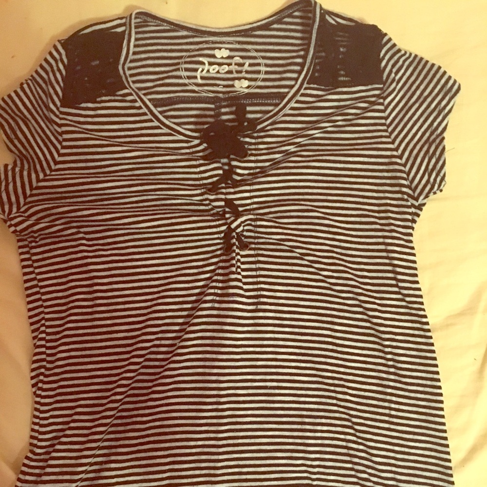 Poof! small lace up shirt